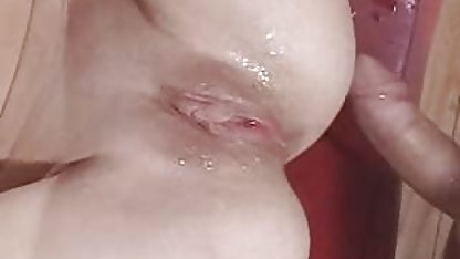 Debra sensual bokep jepang main di kamar mandi -